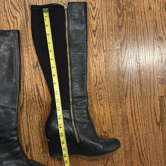 Michael Kors black leather tall wedge boots with elastic calf size 7 - Picture 5 of 9